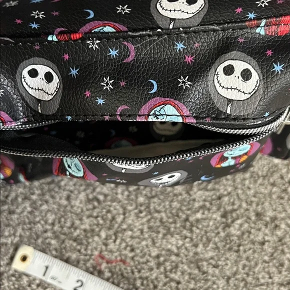BRAND NEW Disney’s Nightmare Before Christmas  Jack & Sally Mini Backpack - Picture 6 of 7